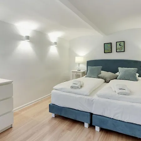 Dom & House - Quattro Premium Appartamento *