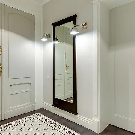 Dom & House - Quattro Premium Appartamento *