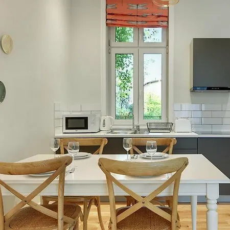 Dom & House - Quattro Premium Appartamento *